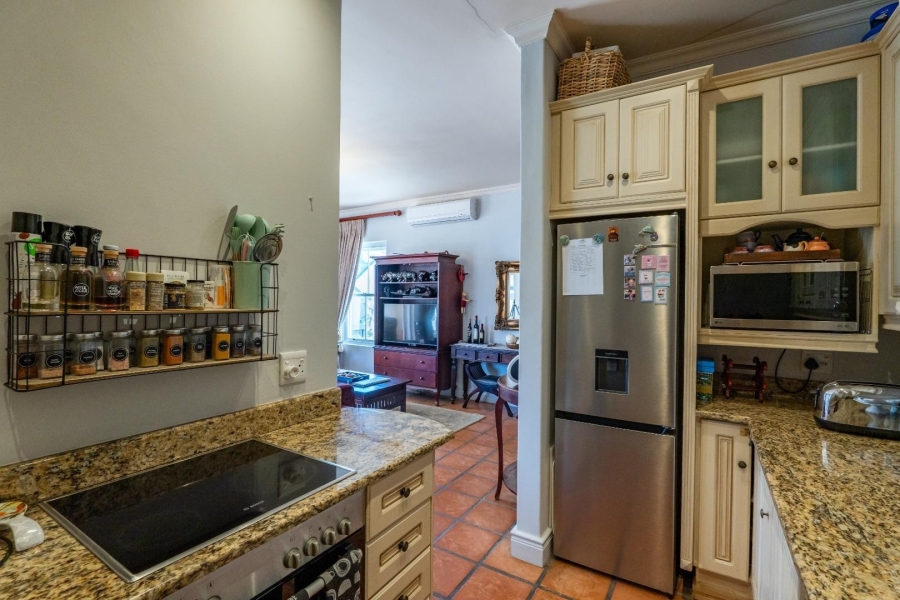 1 Bedroom Property for Sale in Franschhoek Western Cape